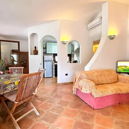 Tamaris, Campulongu Holiday home *